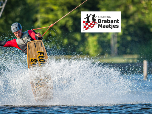 Stichting Brabant Maatjes - Waterskiën met Instructeur bij Cablepark Aquabest