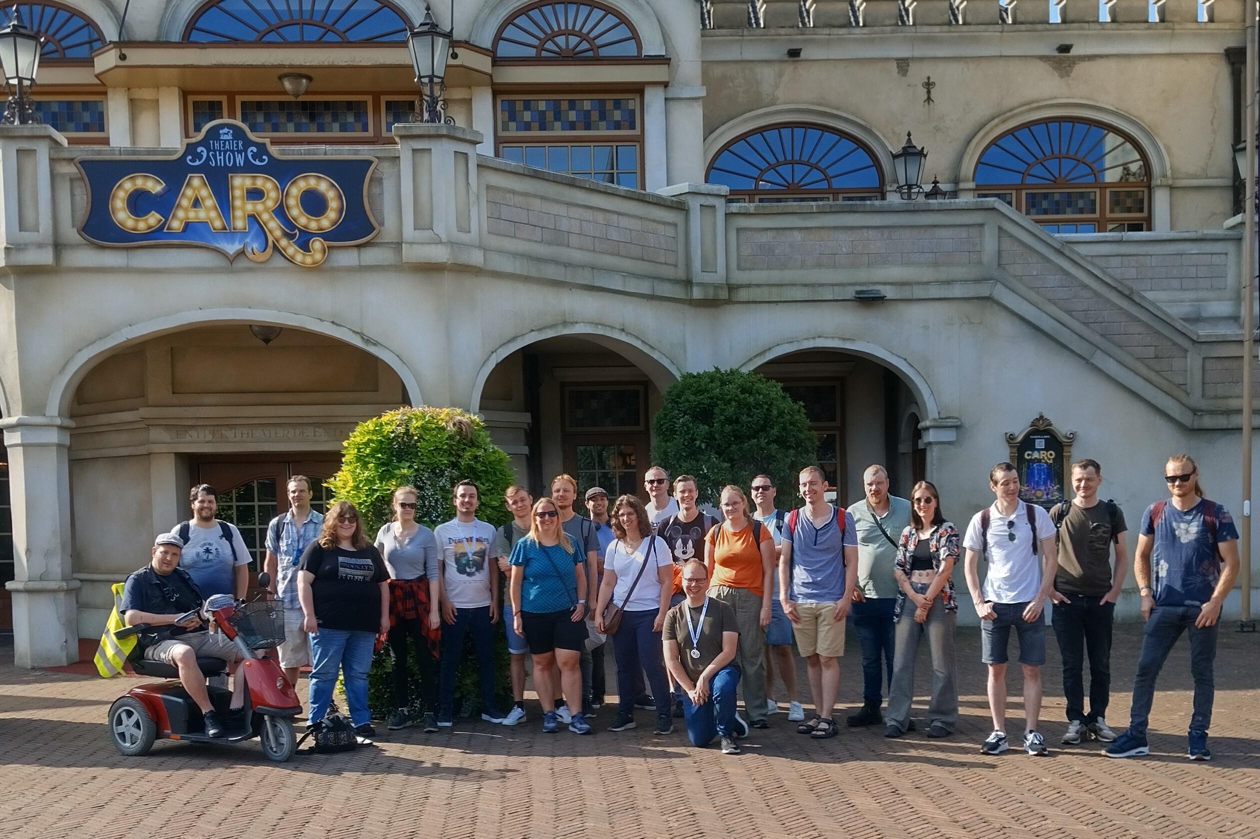 Oud en Nieuw Efteling – deelnemers genieten van vuurwerk op 31 december