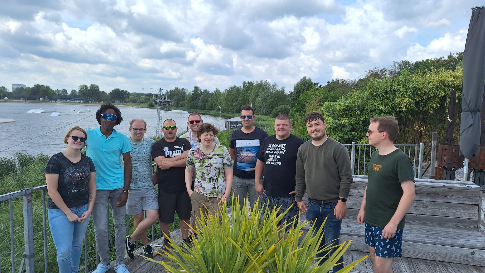 Stichting Brabant Maatjes - Waterskiën in Best Samen spanning, waterpret & verbinding