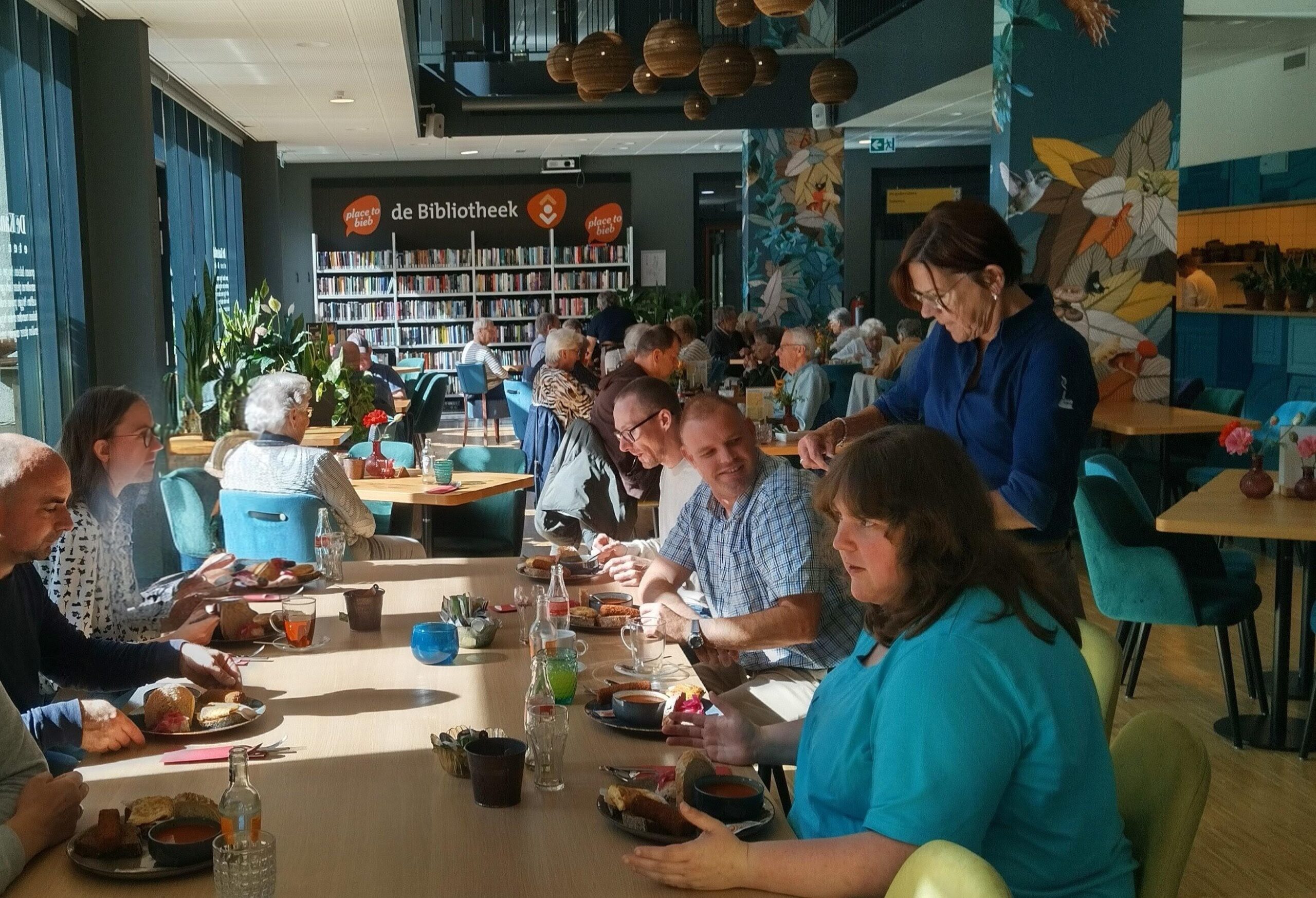 Lunch tegen eenzaamheid Waalwijk – Brabant Maatjes verbindt mensen bij BaLaDe