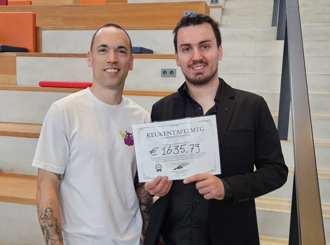 Donatie tegen eenzaamheid Tilburg – KeukentafelMRG steunt Brabant Maatjes