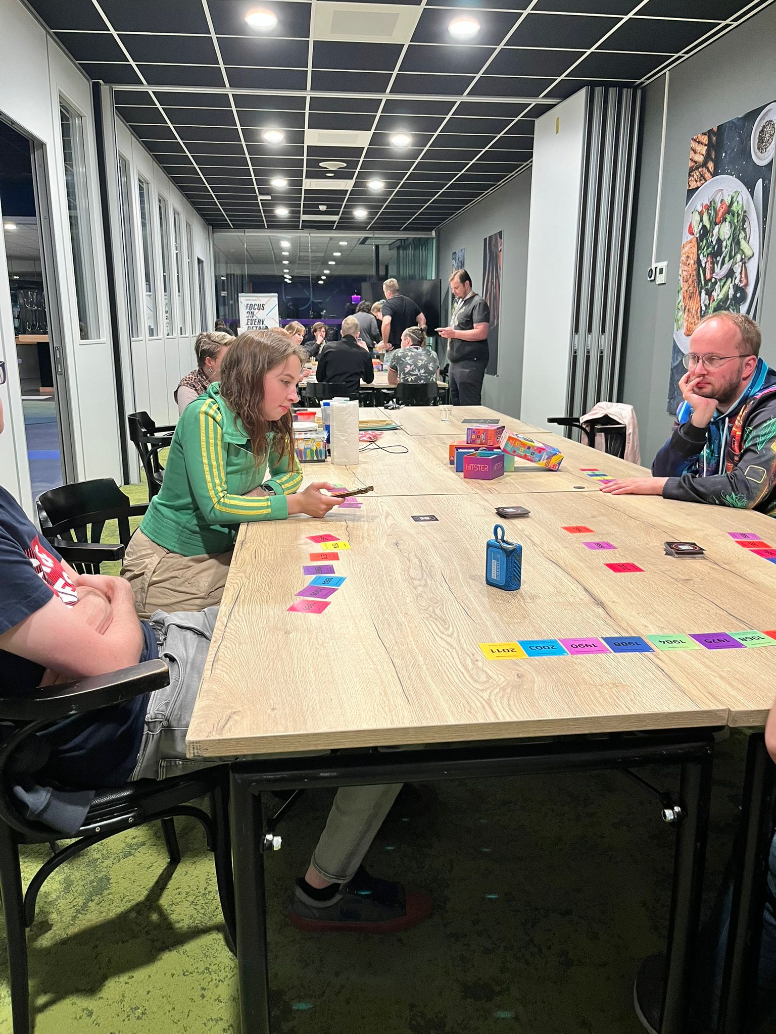 Social Café tegen eenzaamheid Den Bosch – Brabant Maatjes verbindt mensen bij Maaspoort