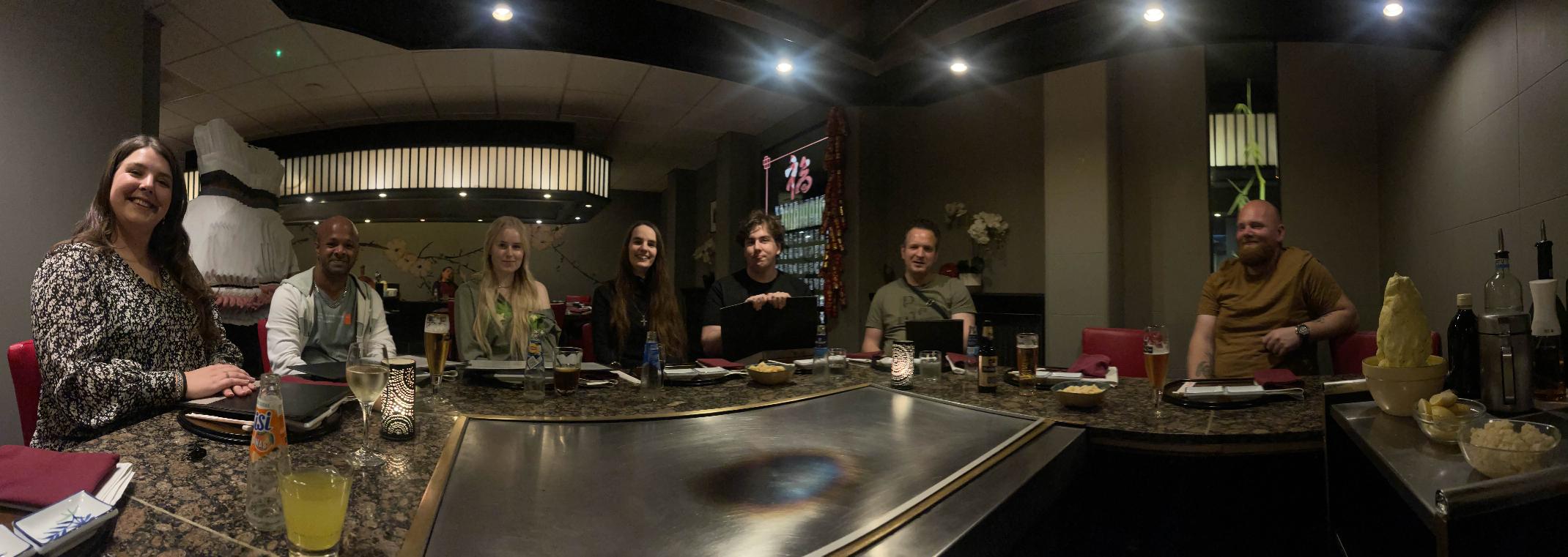 Samen uit eten Tilburg bij Jade met Brabant Maatjes deelnemers.