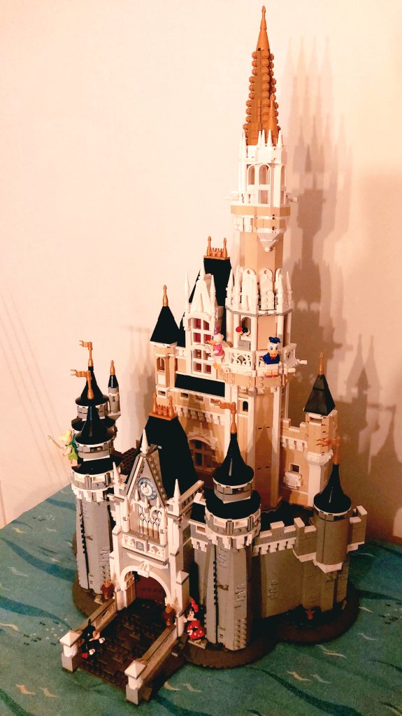 Bron: Eigen foto Lego Disney kasteel Esther